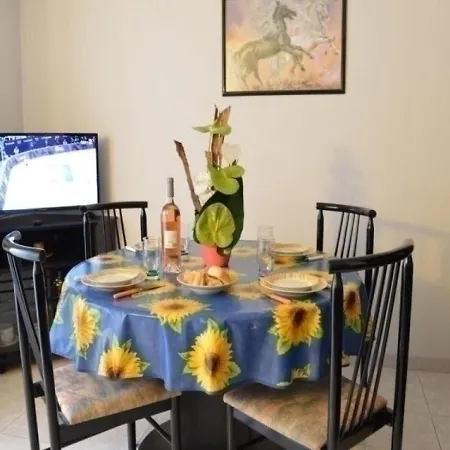 Apartment Frejus, 2 Pieces, 4 Personnes - Fr-1-226a-35